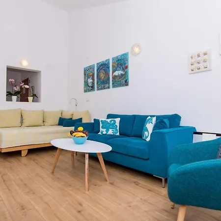 Matana-2 By Interhome * Traù