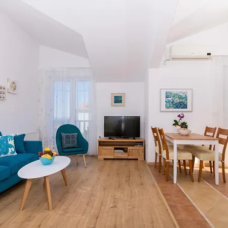 Apartman Matana-2 By Interhome